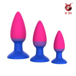 Kit com 3 Plugs em Silicone com Ventosa