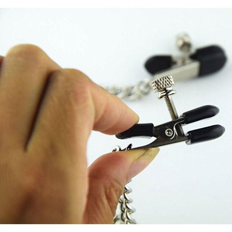 Foto do produto Grampos Para Mamilos com Corrente
